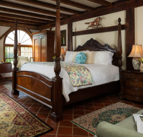 a suite at Prospect Hill Inn