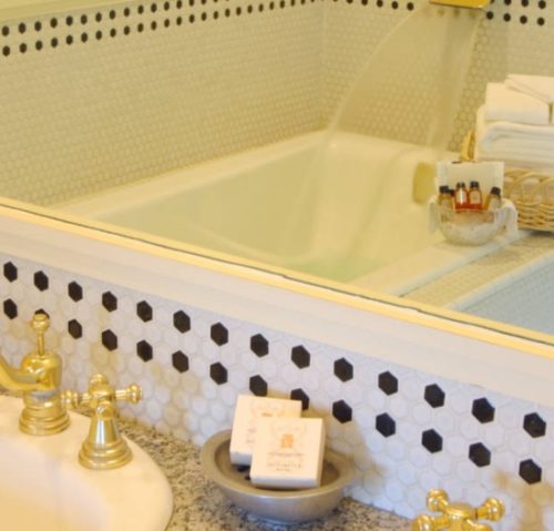 a bath at Gosby House