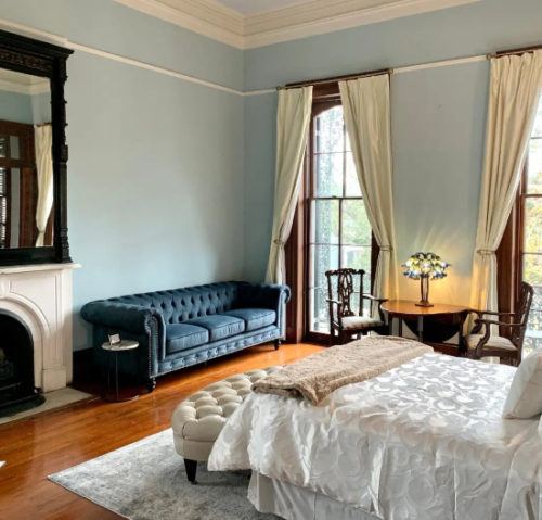 Lanaux Mansion Bedroom