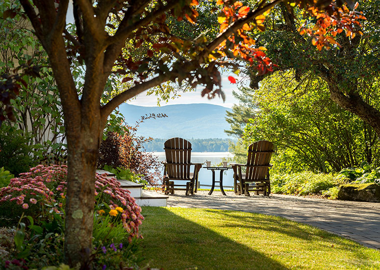 Lakeside B&B's - Inn at Pleasant Lake, lake views with chairs